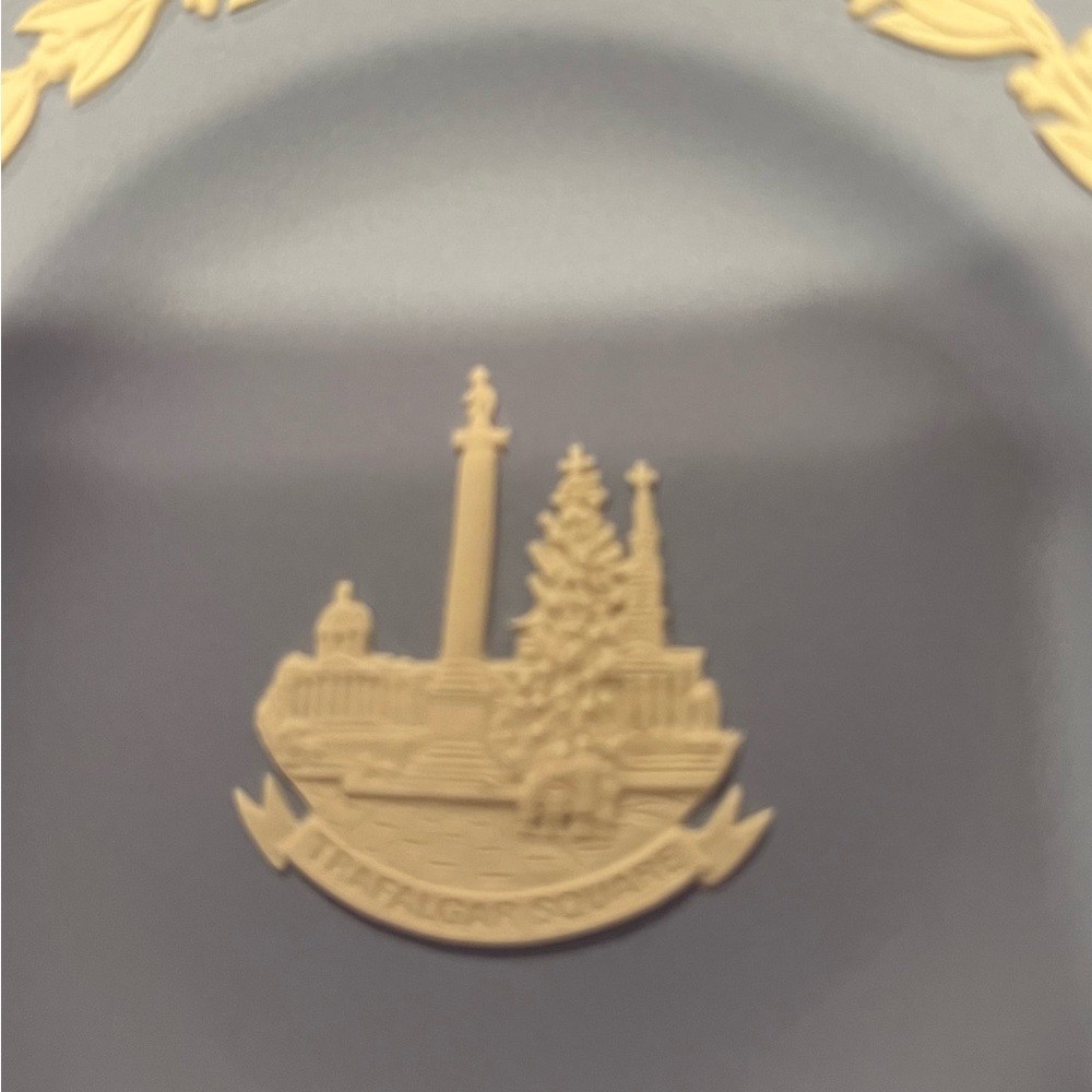 Wedgewood vintage trinket tray. EUC - Picture 3 of 5